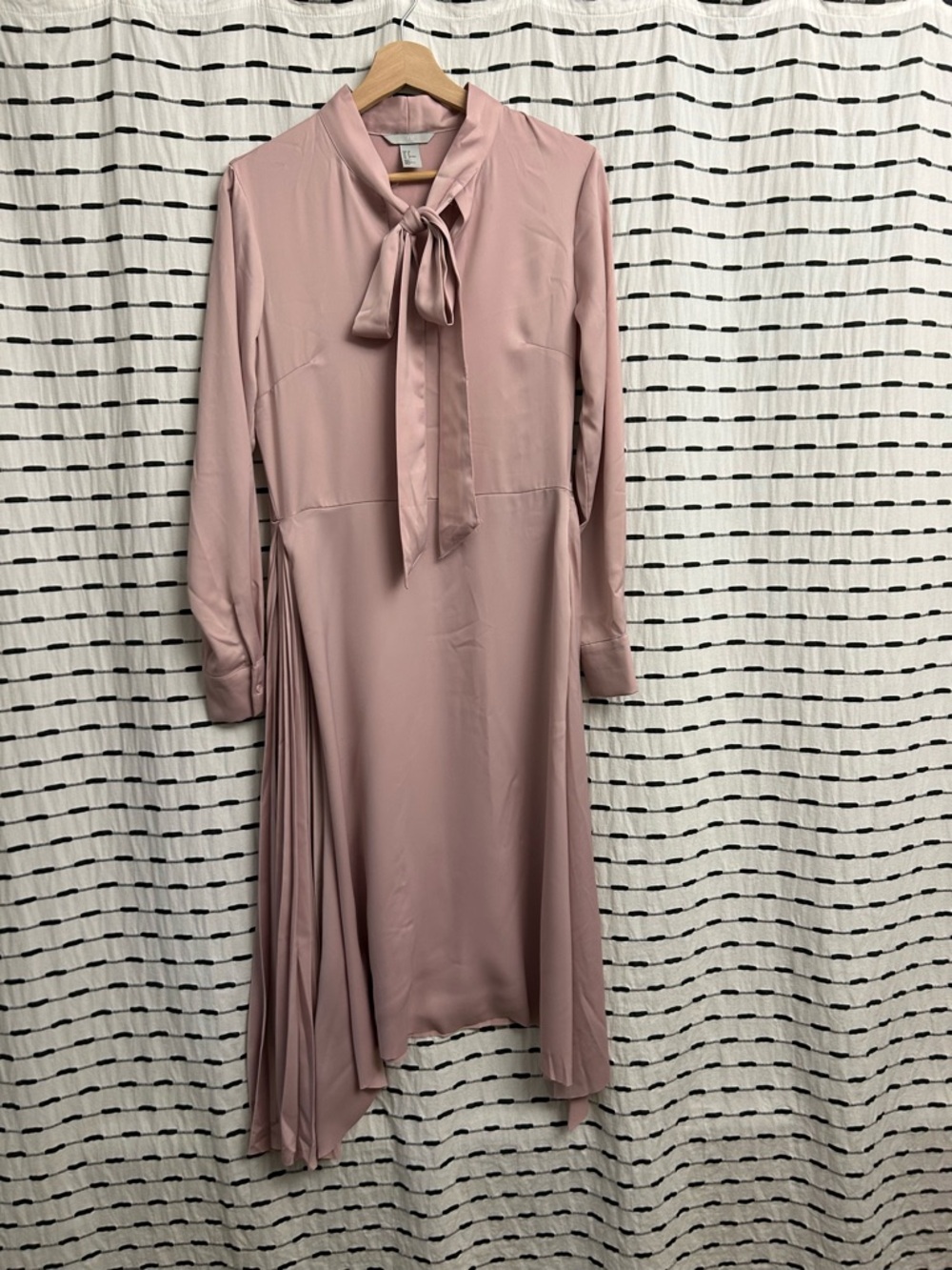 Wedding Guest Dress: H&M Dusty Pink Asymmetrical Tie-Neck Dress